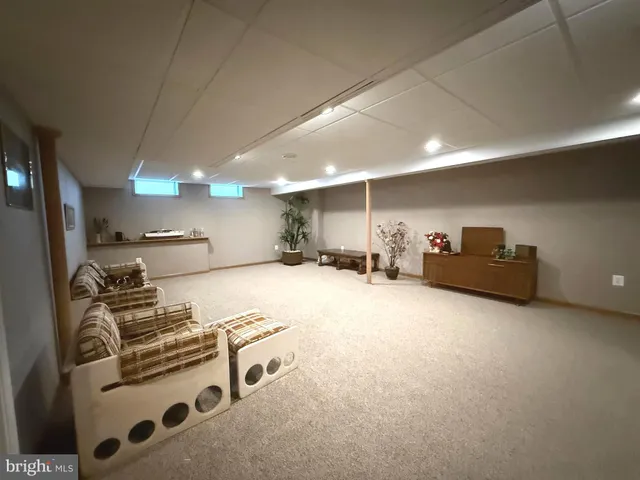 $575,000 | 7252 Meadow Lane, Baltimore, MD 21222