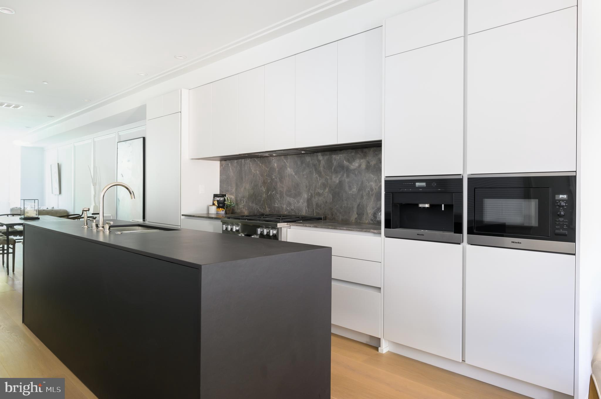 1829 Kalorama Road Northwest, Unit 3 Washington, DC 20009 - Photo 3 of 26