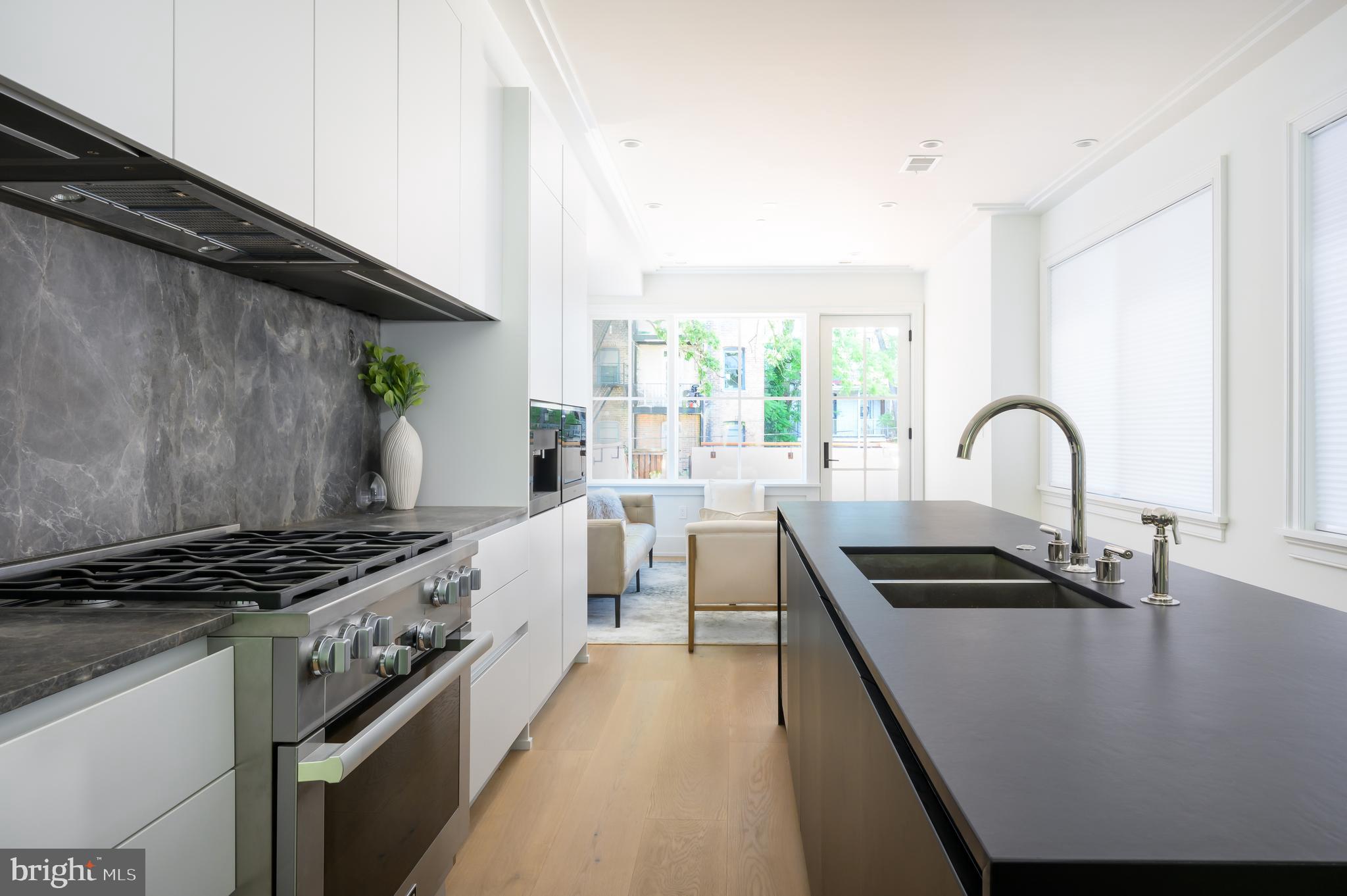 1829 Kalorama Road Northwest, Unit 3 Washington, DC 20009 - Photo 6 of 26