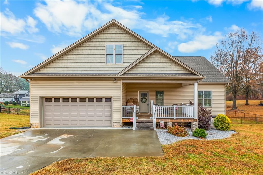 1880 Chestnut Grove Road King, NC 27021 - Photo 3 of 36