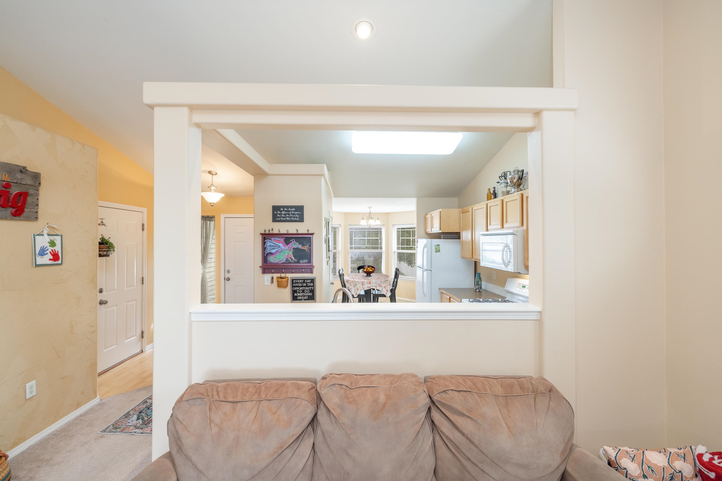 1720 West Briar Lane Spokane, WA 99208 - Photo 3 of 40