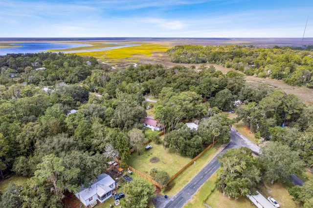 $375,000 | 94705 Duck Lake Drive, Fernandina Beach, FL 32034