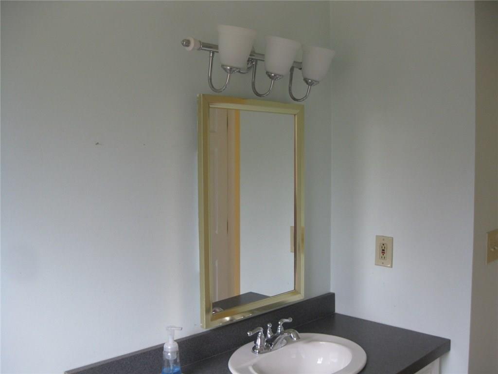 117 Weeks Mills Road South China, ME 04358 - Photo 16 of 26 Photo