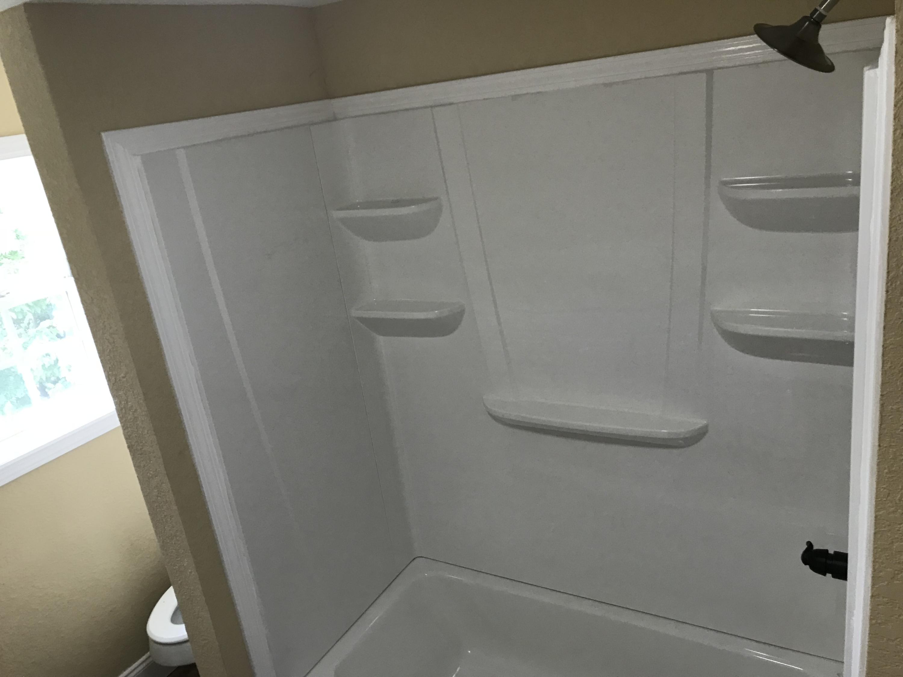 9112 Vonore Road Loudon, TN 37774 - Photo 13 of 23 Bathroom Full