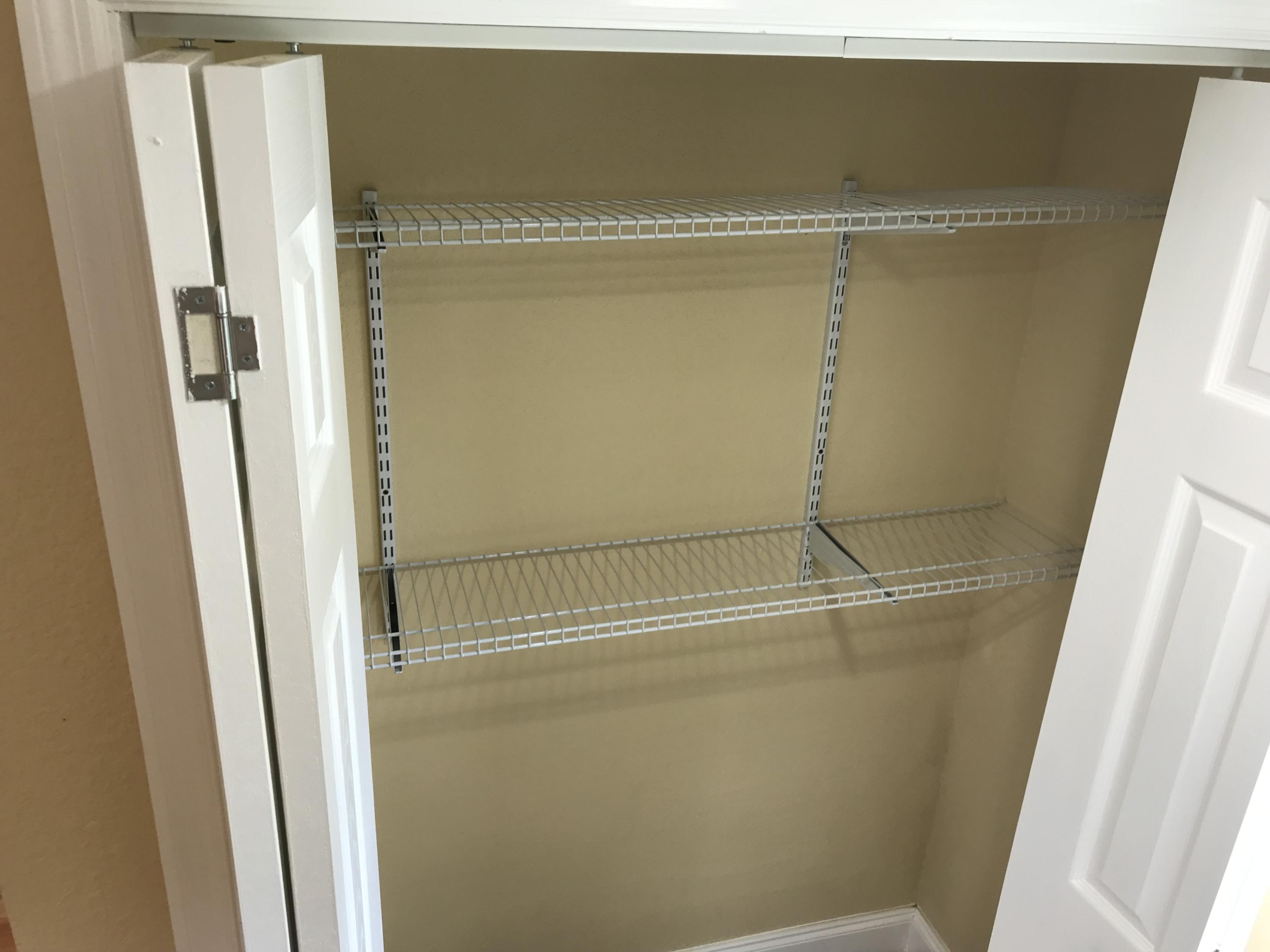 9112 Vonore Road Loudon, TN 37774 - Photo 8 of 23 Pantry