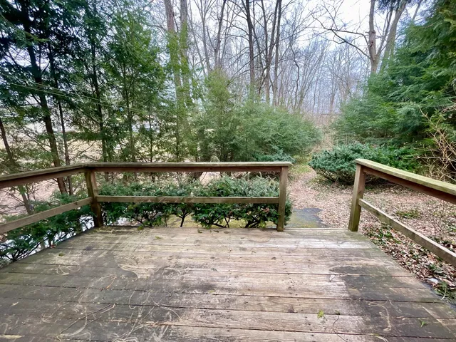 $1,250 | 4 Elm Avenue, Unit 3/4, Norwich, CT 06360