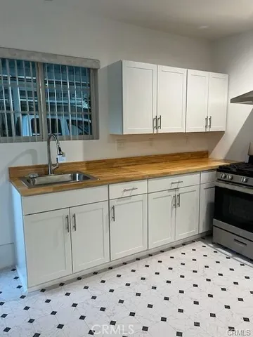 $1,600 | 6702 Tampa, Northridge, CA 91325