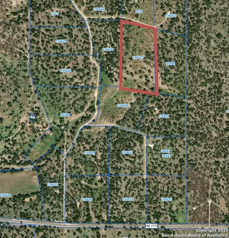 a view of outdoor space