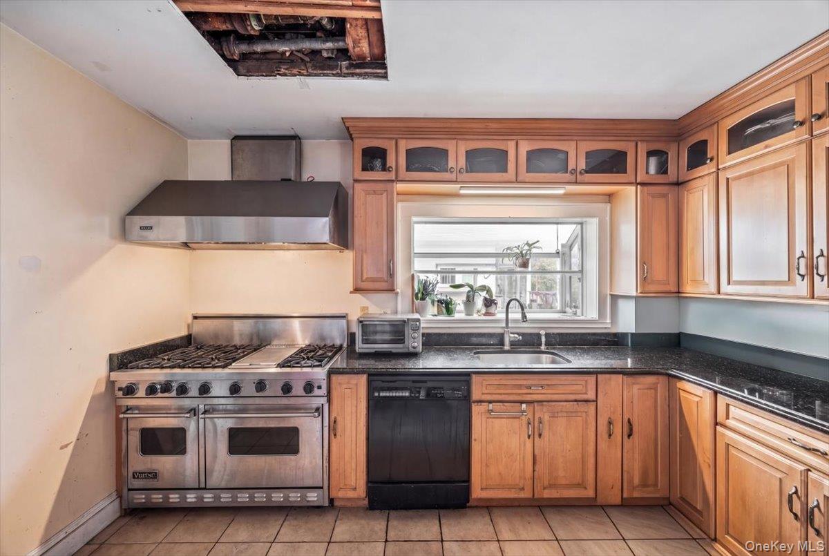 27 Faneuil Place New Rochelle, NY 10801 - Photo 8 of 34