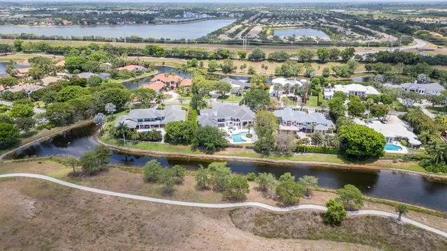 $6,780,000 | 2771 Long Meadow Drive, Wellington, FL 33414