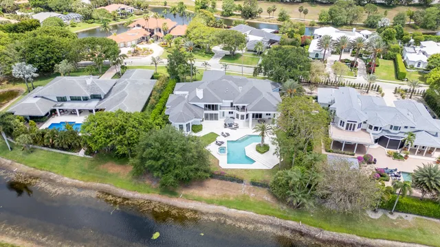 $6,780,000 | 2771 Long Meadow Drive, Wellington, FL 33414