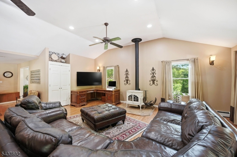 278 Decker Pond Road Andover, NJ 07821 - Photo 21 of 35