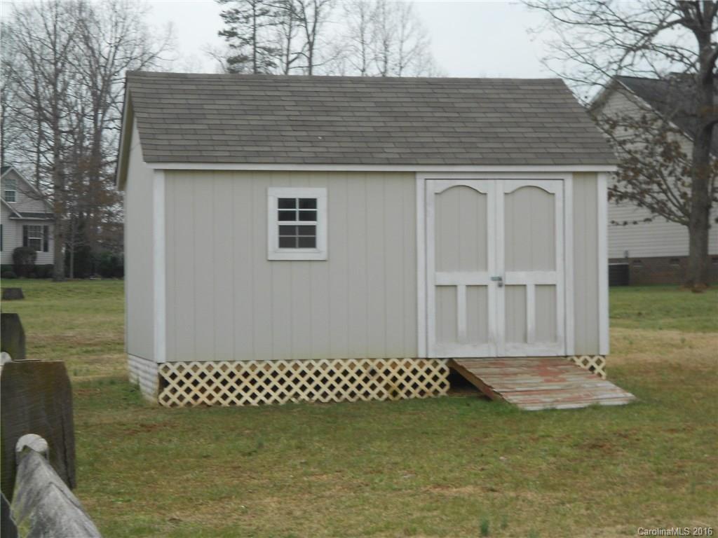 223 Maple Ridge Circle Salisbury, NC 28147 - Photo 4 of 5