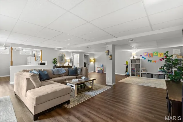 $469,000 | 16607 Evergreen Forest Drive, Wildwood, MO 63011