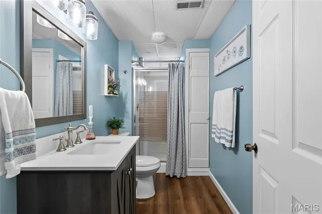 $469,000 | 16607 Evergreen Forest Drive, Wildwood, MO 63011