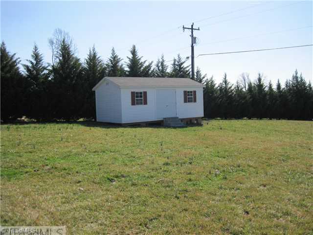 Outbuilding. 