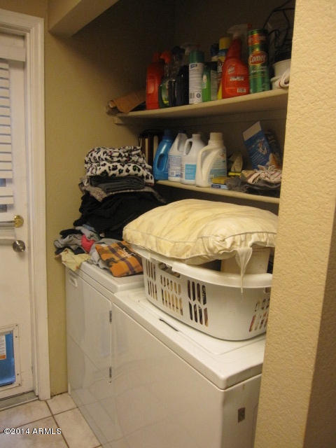 170 East Guadalupe Road, Unit 46 Gilbert, AZ 85234 - Photo 8 of 11 Washer /Dryer area