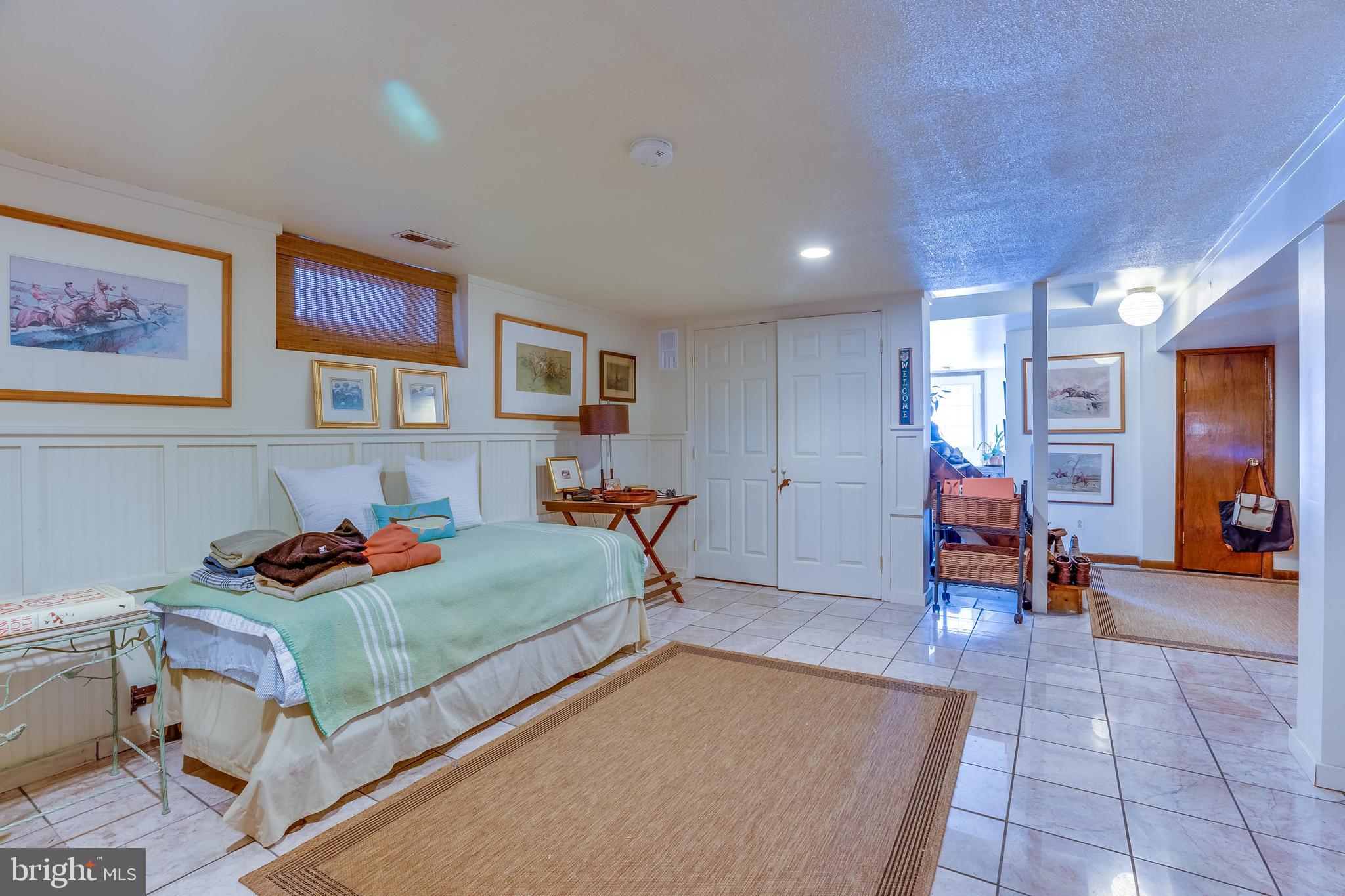 40228 Braddock Road Aldie, VA 20105 - Photo 26 of 35