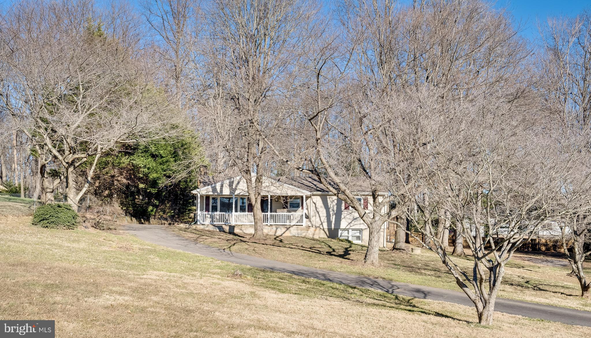 40228 Braddock Road Aldie, VA 20105 - Photo 28 of 35