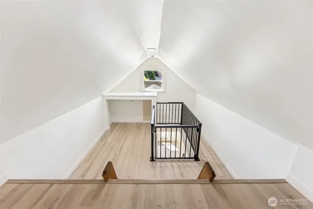 a view of entryway and hall