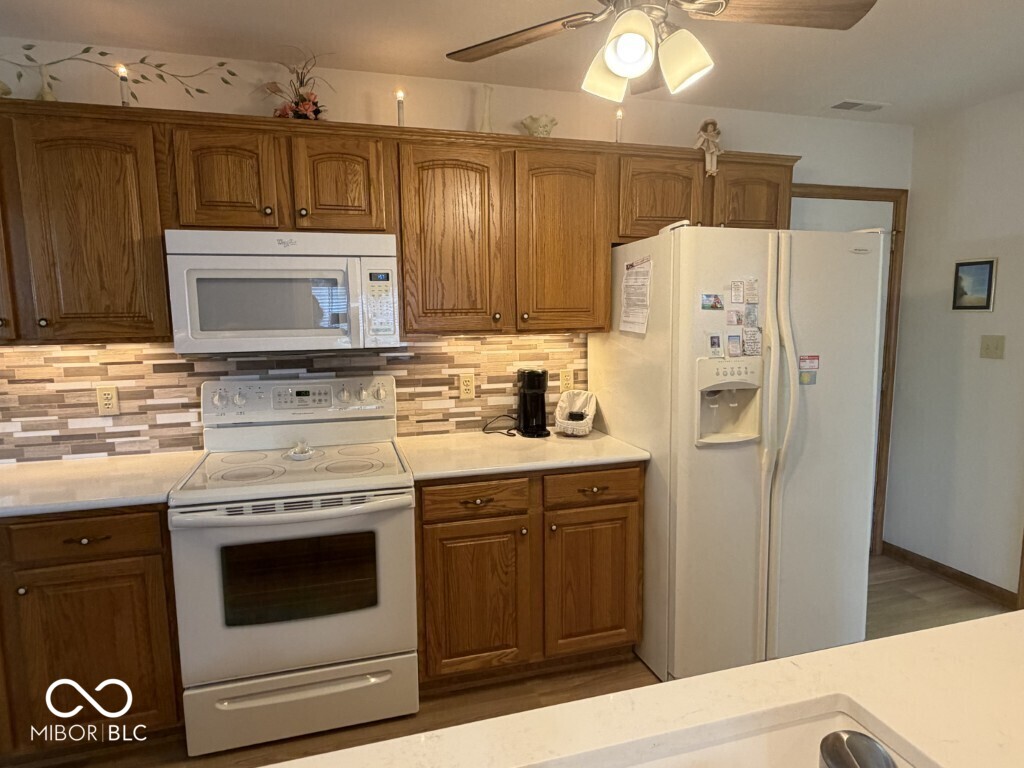 189 Bay Ridge Drive Pendleton, IN 46064 - Photo 14 of 25