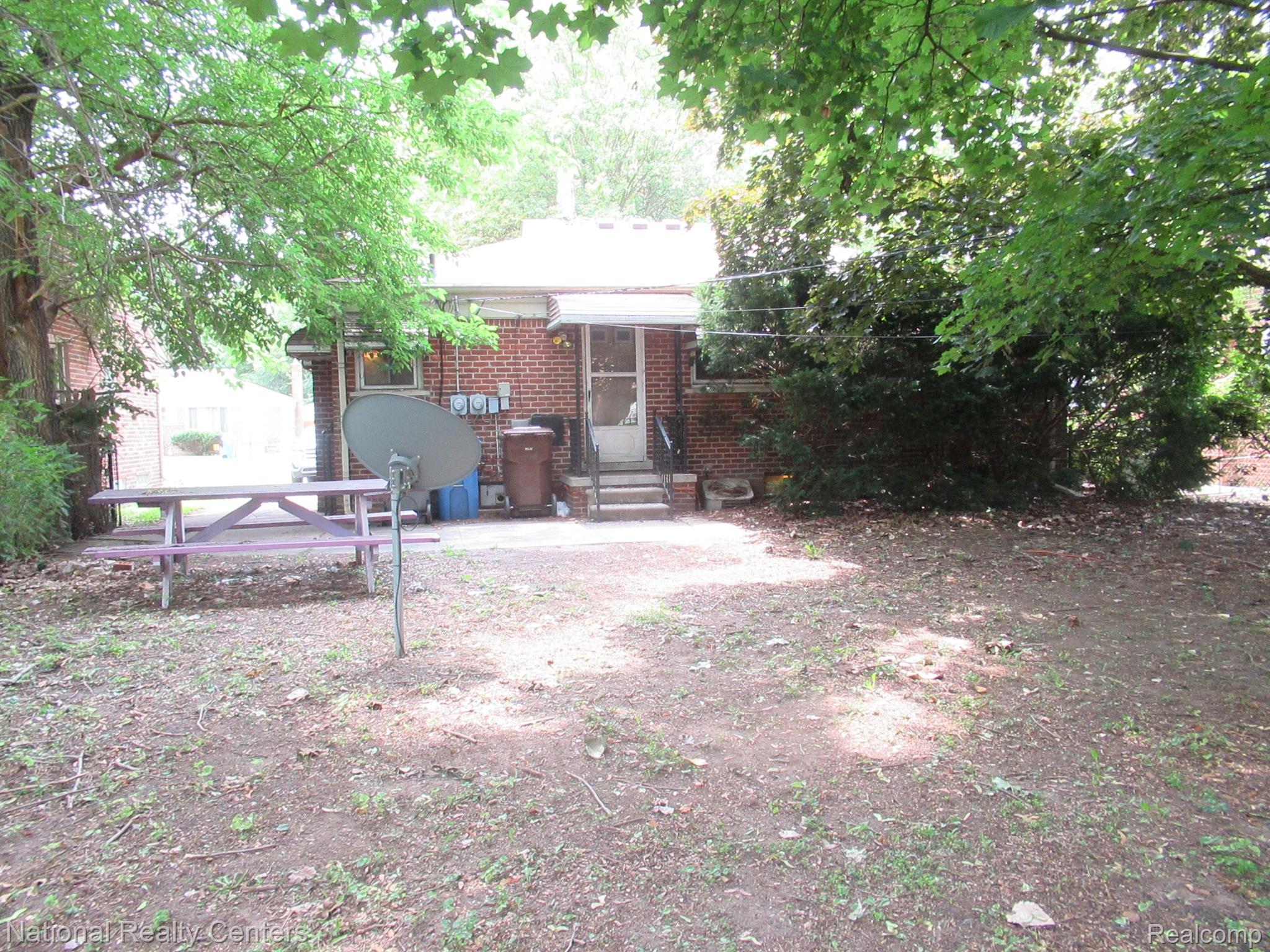 28672 O Henry Court Inkster, MI 48141 - Photo 3 of 11 Gallery Image 3