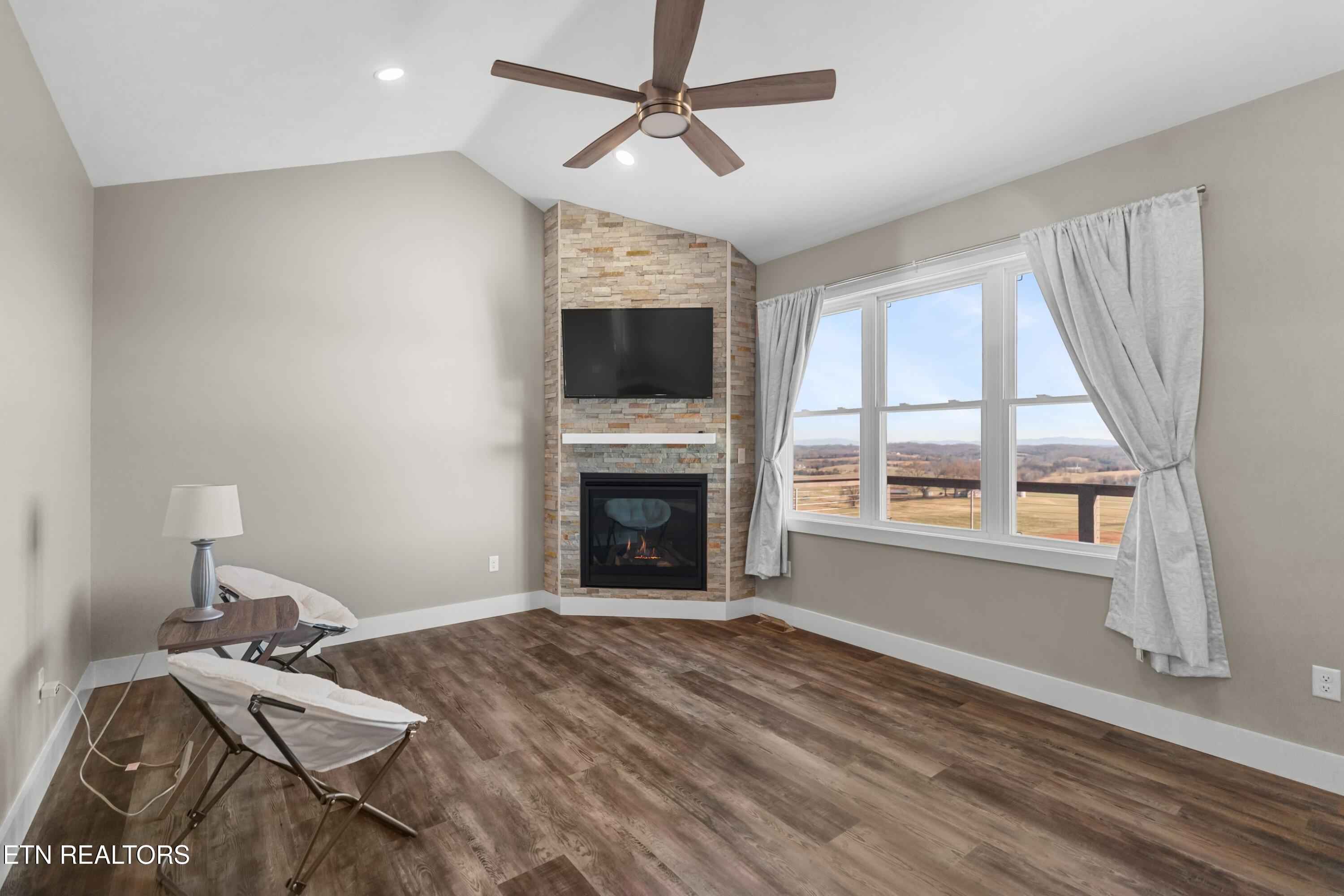 2725 Hickory Ridge Road White Pine, TN 37890 - Photo 9 of 38 007-2725HickoryRidgeRoad-WhitePine-TN-37