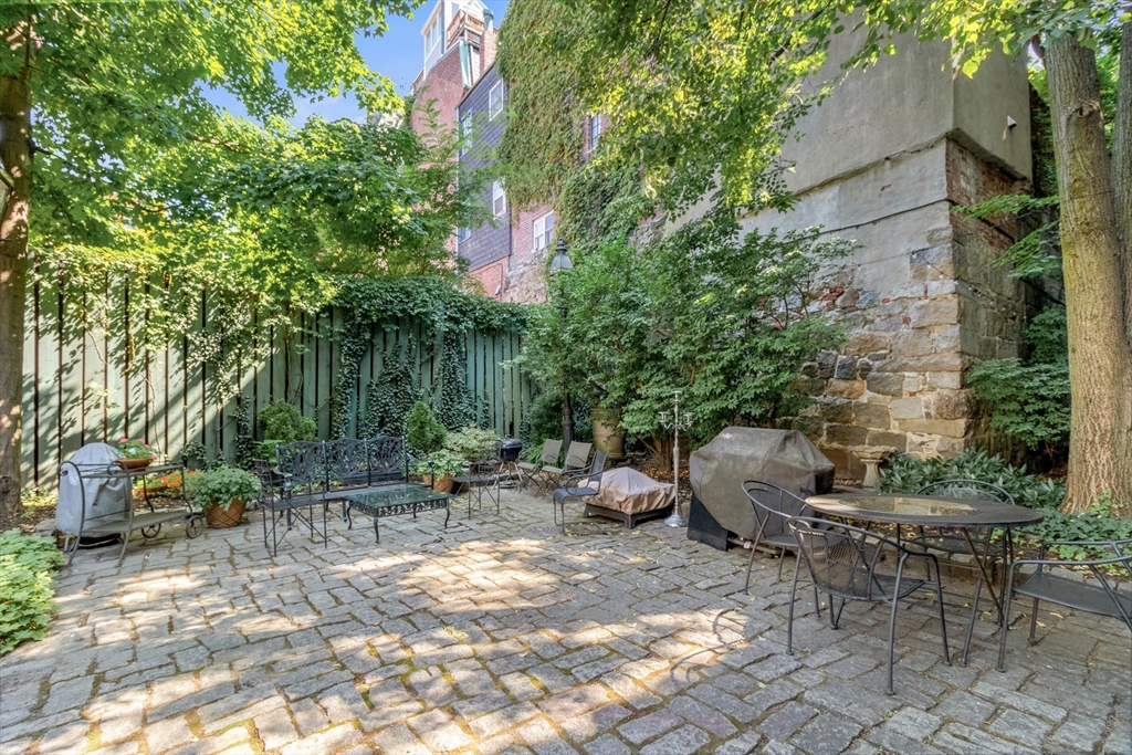 1 Primus Avenue, Unit 7 Boston, MA 02114 - Photo 13 of 15