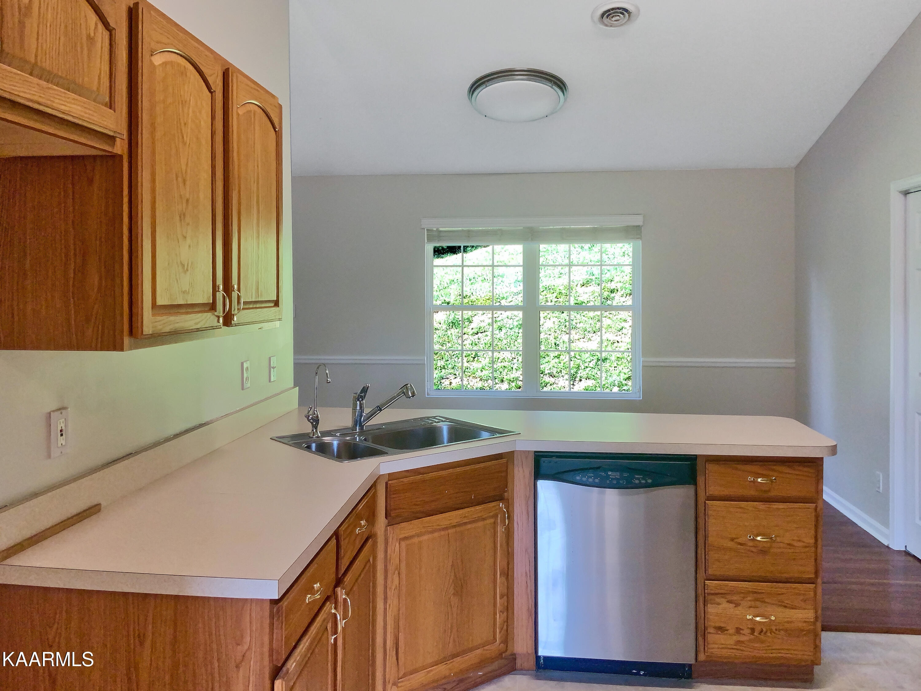 6409 Ridge Run Drive Knoxville, TN 37921 - Photo 12 of 38 listing_11