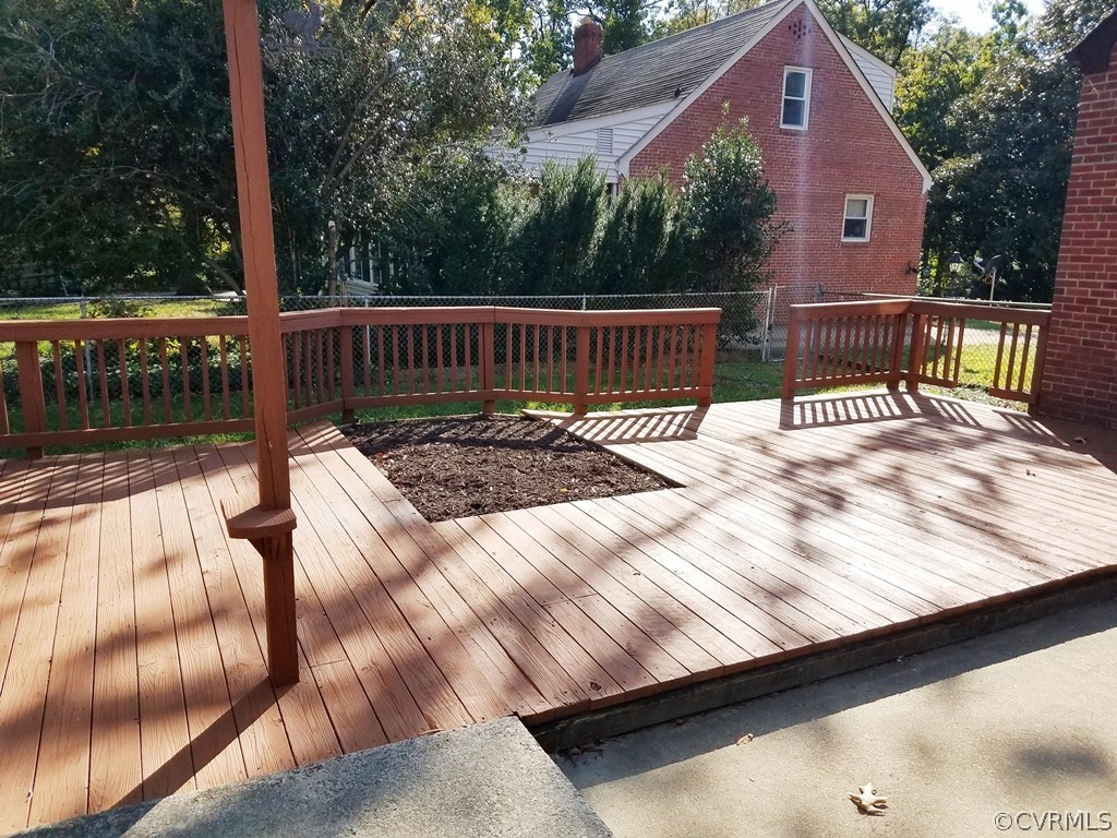 2715 Skipwith Road Henrico, VA 23294 - Photo 8 of 31 Gallery Image 8