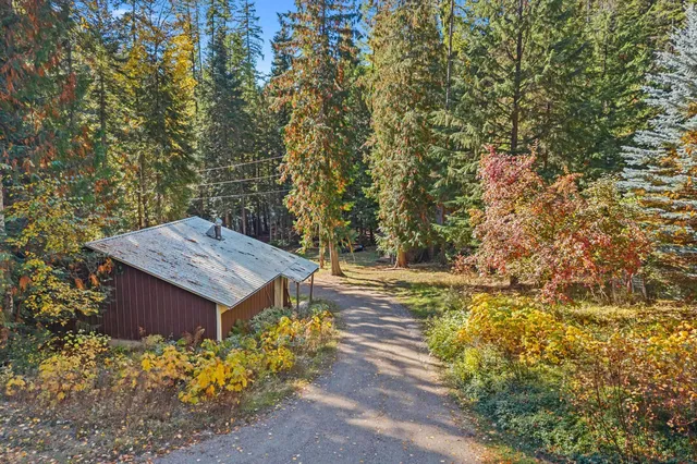 $400,000 | 2841 Sullivan Lake Road, Ione, WA 99139