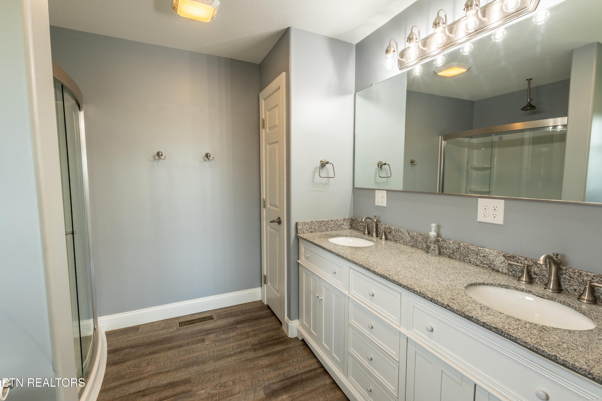 143 Sunset Lane Bean Station, TN 37708 - Photo 11 of 26 Gallery Image 11