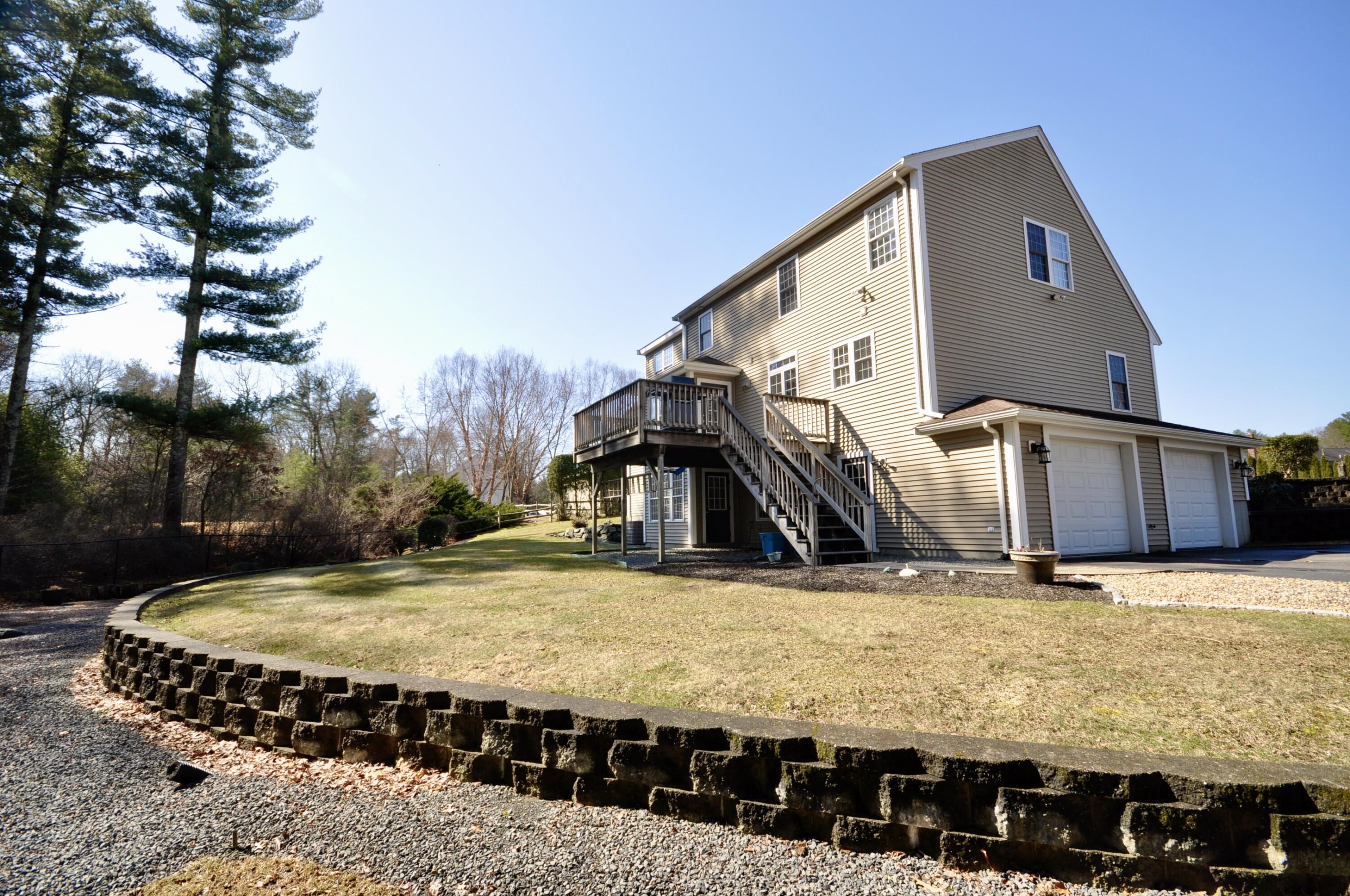 296 Mohawk Road Raynham, MA 02767 - Photo 33 of 34 _DSC0294