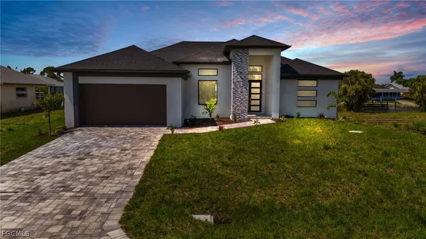 $750,000 | 9402 Arrid Circle, Port Charlotte, FL 33981