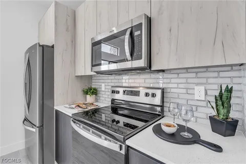 $750,000 | 9402 Arrid Circle, Port Charlotte, FL 33981