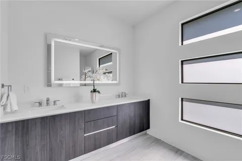 $750,000 | 9402 Arrid Circle, Port Charlotte, FL 33981