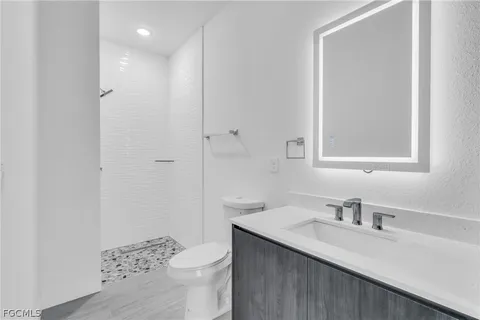 $750,000 | 9402 Arrid Circle, Port Charlotte, FL 33981