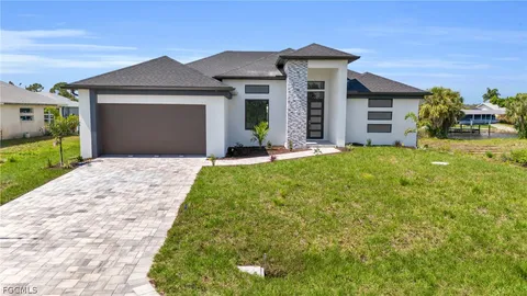 $750,000 | 9402 Arrid Circle, Port Charlotte, FL 33981