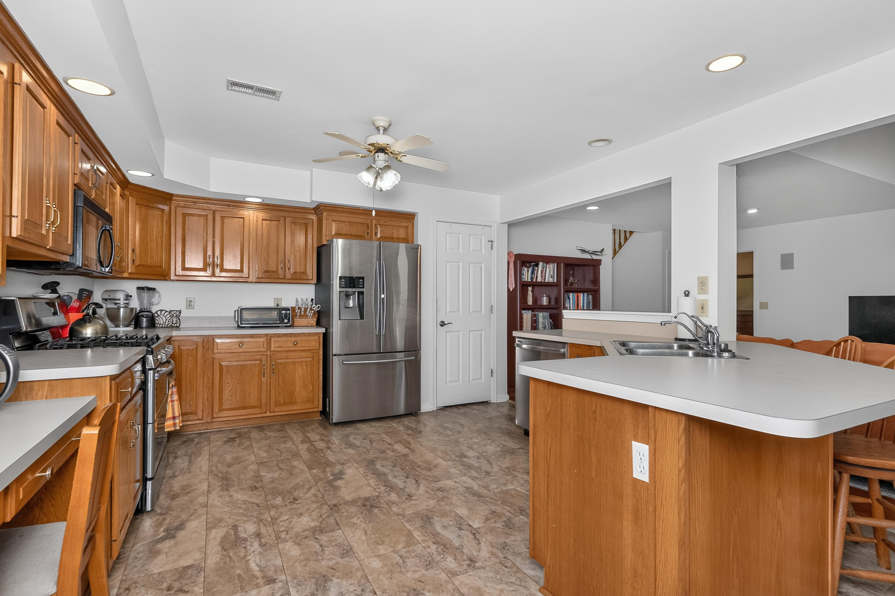 3942 Petersburg Road Burlington, KY 41005 - Photo 22 of 50 Large kitchen with island and stainless steel appliances