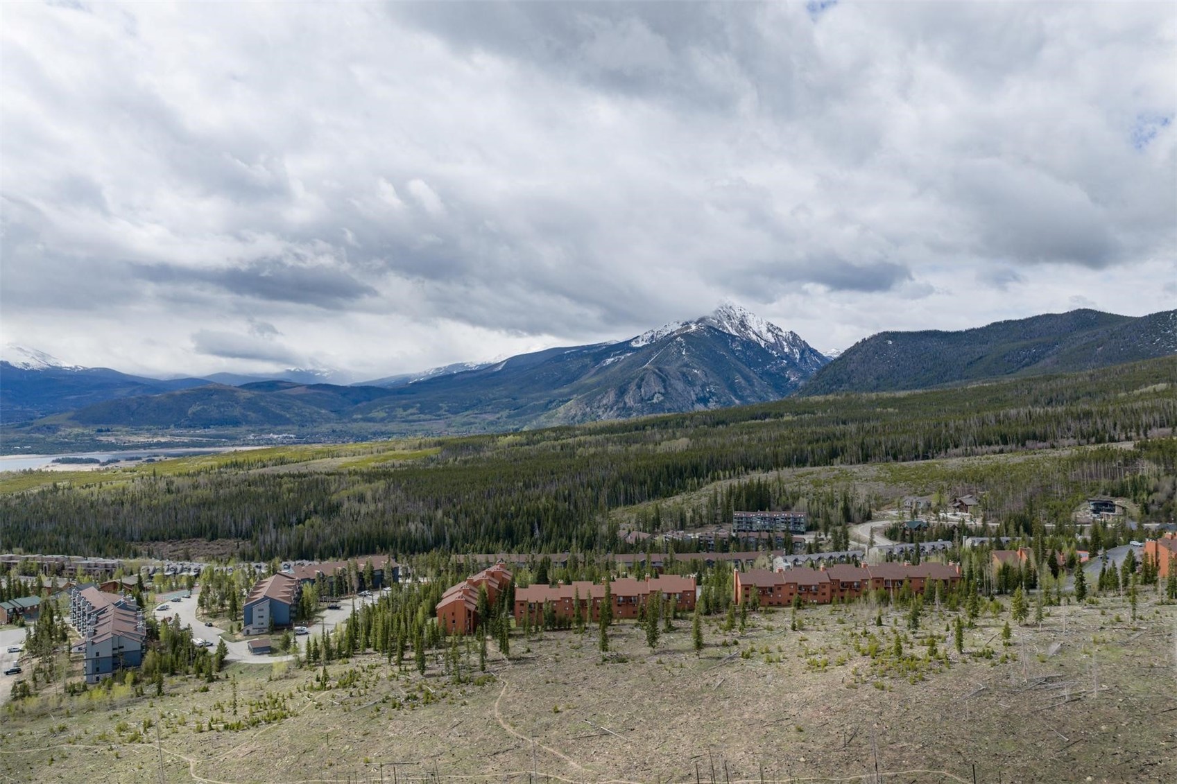 91100 Ryan Gulch Road, Unit 91105 Silverthorne, CO 80498 - Photo 32 of 49 a view of an outdoor space with mountain view