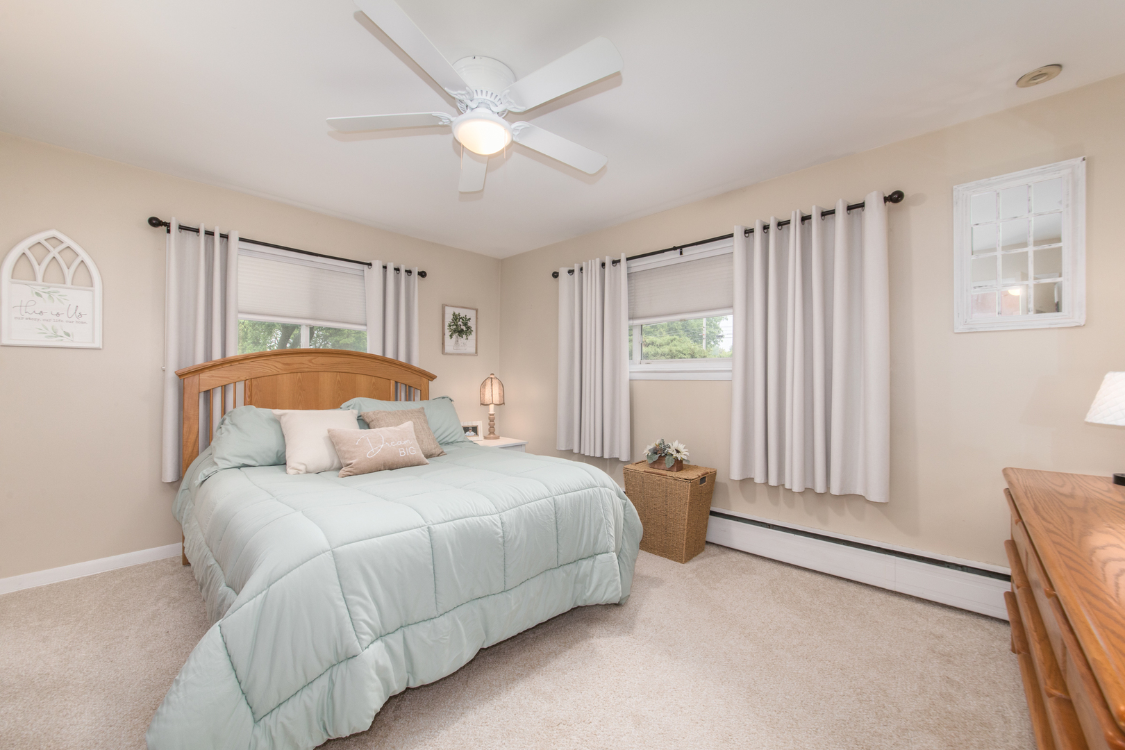 740 North Dee Road Park Ridge, IL 60068 - Photo 11 of 22 a bedroom with a bed and a window