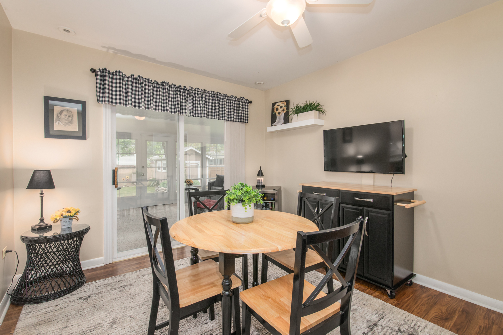 740 North Dee Road Park Ridge, IL 60068 - Photo 9 of 22 a view of a dining room with furniture window and wooden floor