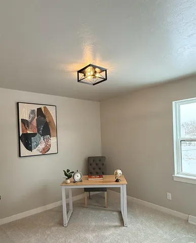 $325,900 | W5311 East Pioneer Road, Fond du Lac, WI 54935