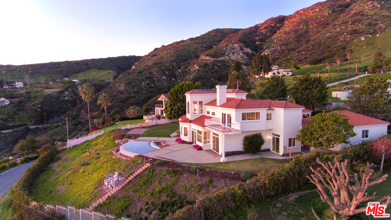 4237 Avenida De La Encinal Malibu, CA 90265 - Photo 5 of 24 an aerial view of residential houses with outdoor space