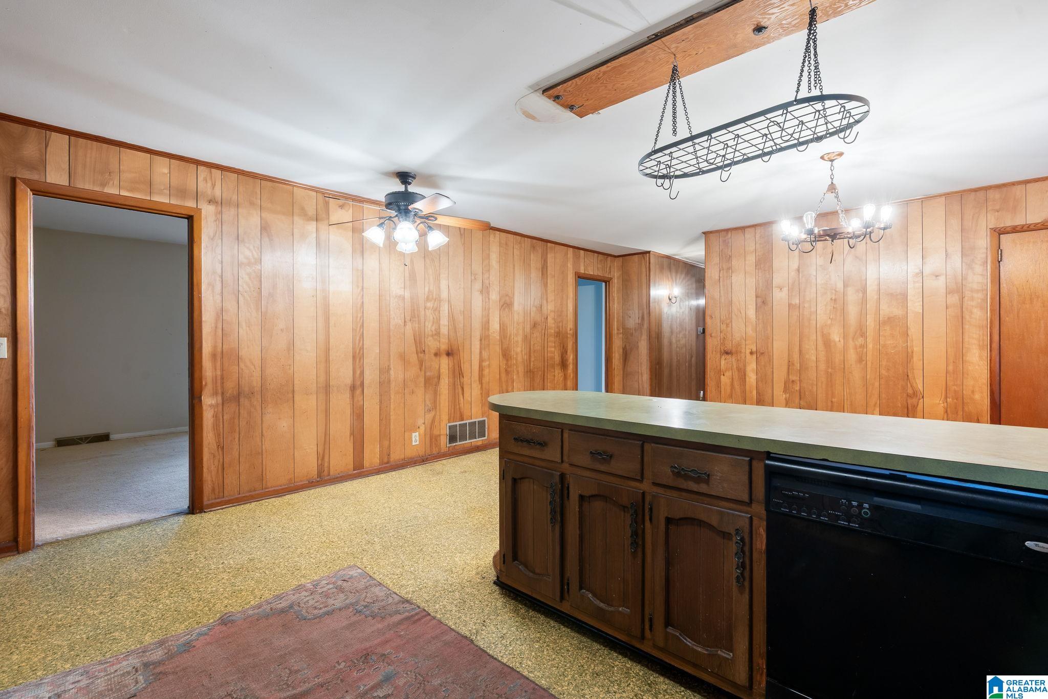 1739 Shannon Road Bessemer, AL 35022 - Photo 6 of 42 Gallery Image 6