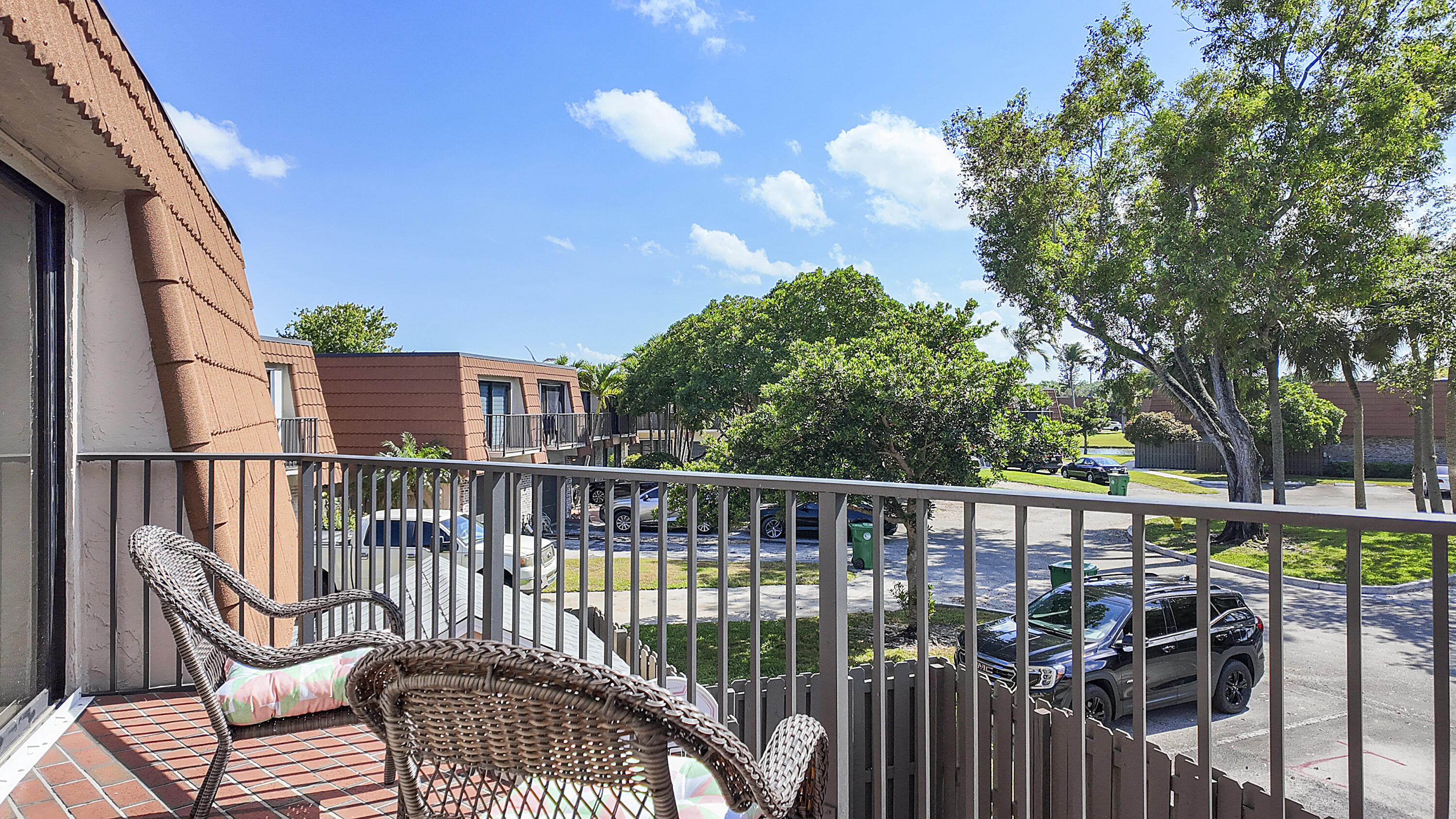 1426 Southwest 110th Way Davie, FL 33324 - Photo 28 of 40 1426 Sw 110th Way_015