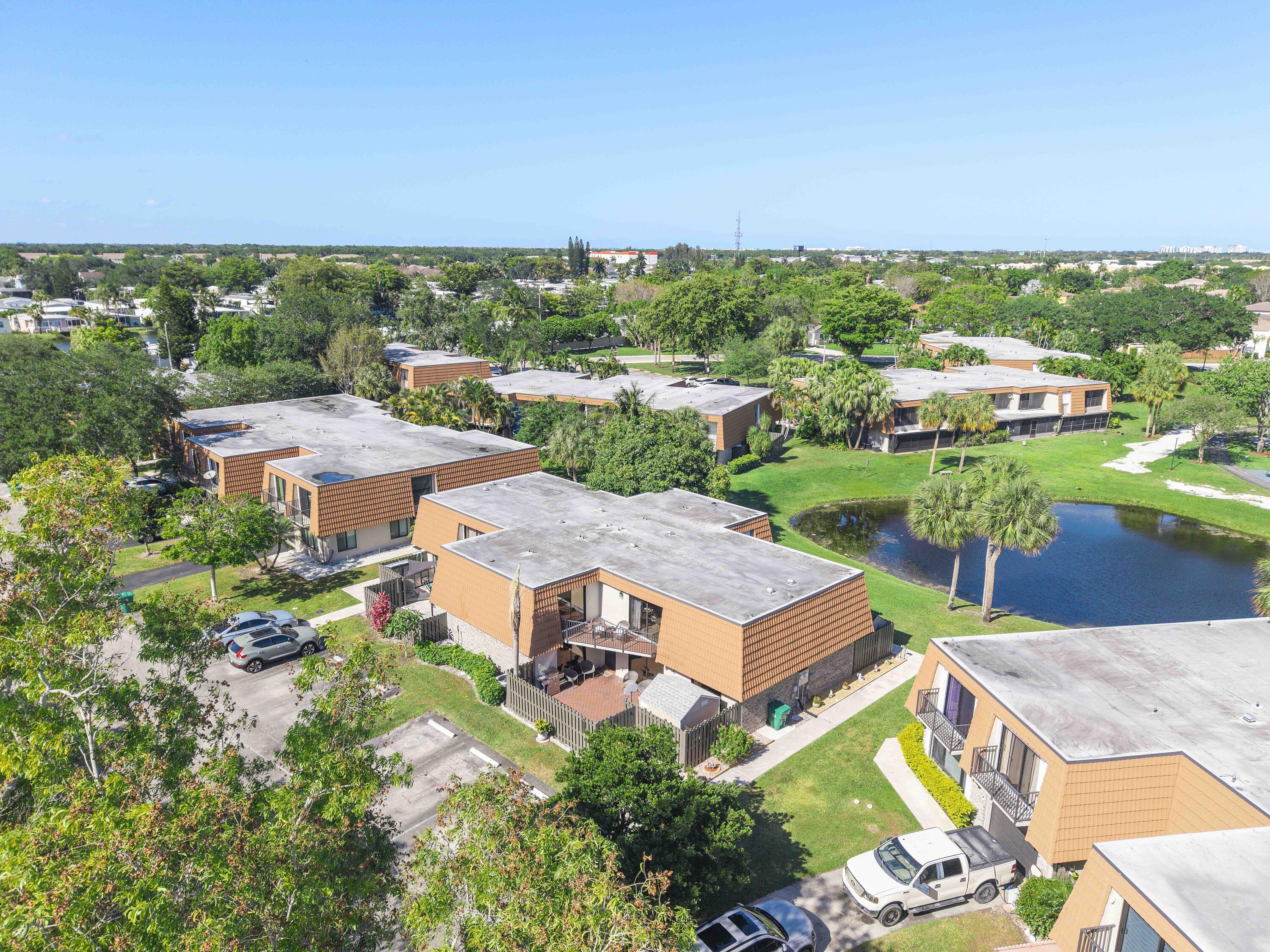 1426 Southwest 110th Way Davie, FL 33324 - Photo 36 of 40 1426 Sw 110th Way_004