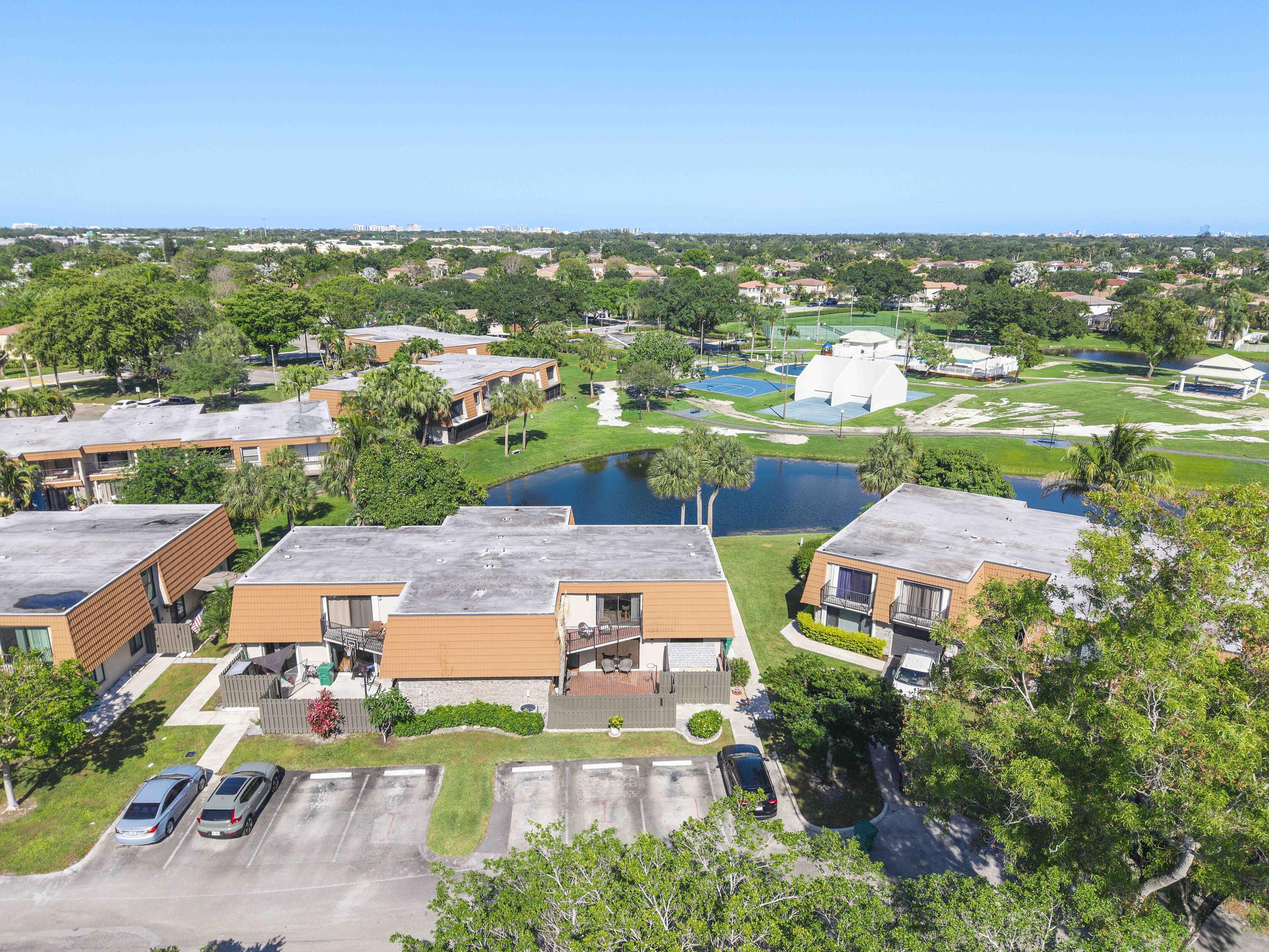 1426 Southwest 110th Way Davie, FL 33324 - Photo 38 of 40 1426 Sw 110th Way_005