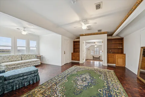 $3,750,000 | 3401 US Highway 290 East, Brenham, TX 77833