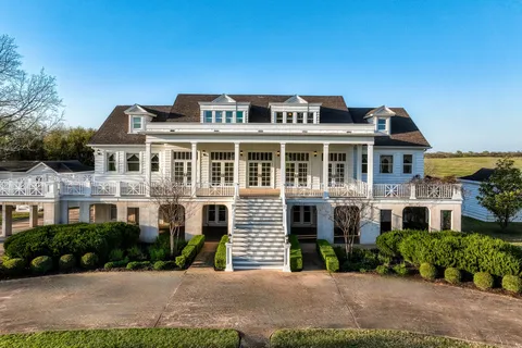 $3,750,000 | 3401 US Highway 290 East, Brenham, TX 77833